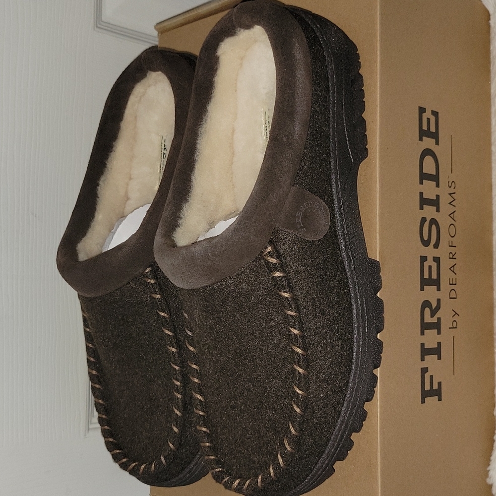 Men's Fireside by Dearfoams Microwool Clog Slippers Brown US 10